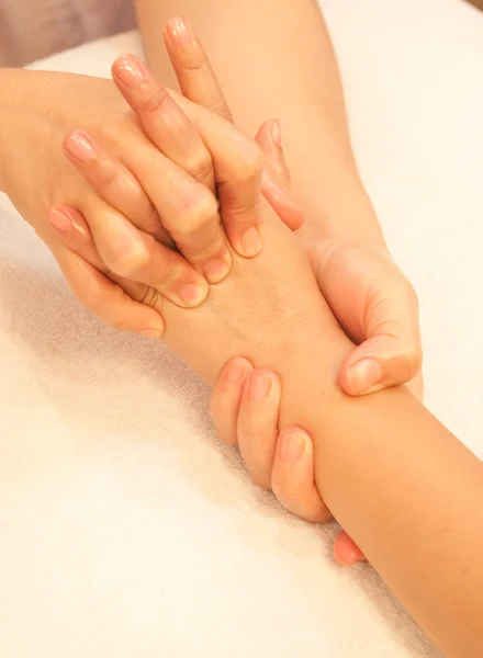 Reflexologie hand massage, kuur hand, thailand — Stockfoto