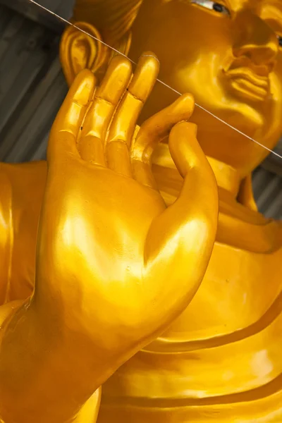 中泰庙、 泰国佛的手 — 图库照片