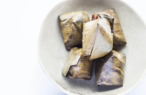 Tradicional tailandés postre relleno masa pirámide —  Fotos de Stock