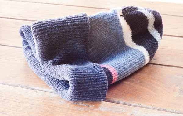 Fermer bonnet en laine tricoté — Photo