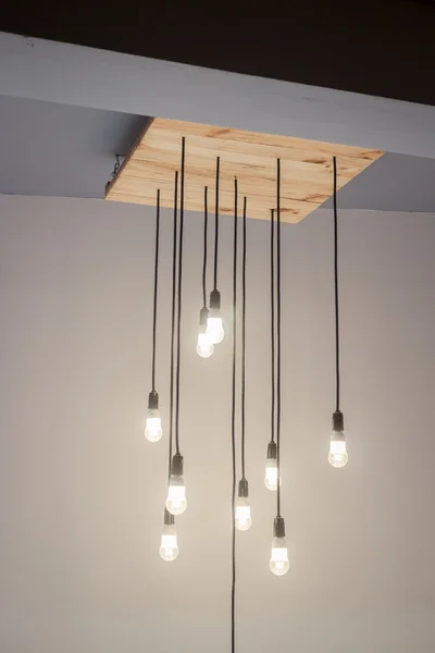 Handgjorda vintage lampa ljus hängande — Stockfoto
