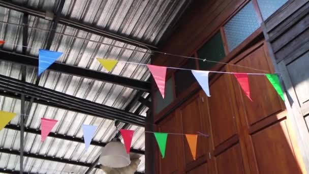 当地餐馆装饰的纸制灯笼 库存镜头 — 图库视频影像