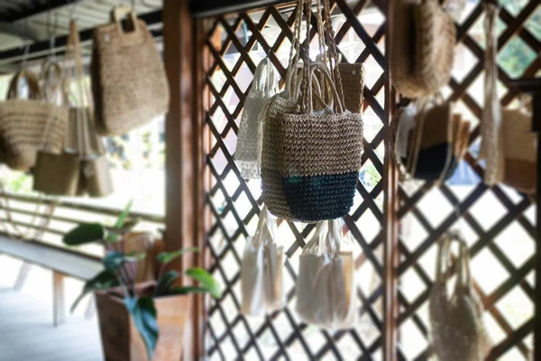 Dekorasyon endüstriyel tarzı tavan arası kafe, stok fotoğrafı