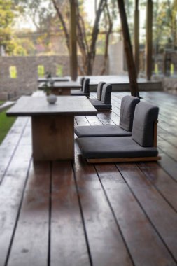 İç tasarım minimal kahve dükkanı, stok fotoğrafı.