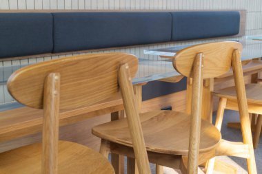 Çatı katı tarzı kahve dükkanı iç dekorasyon, stok fotoğrafı.