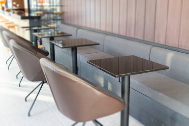 Çatı katı tarzı kahve dükkanı iç dekorasyon, stok fotoğrafı.