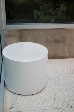 Hint kahvecisinin en az grunge stili dekorasyonu, stok fotoğrafı.