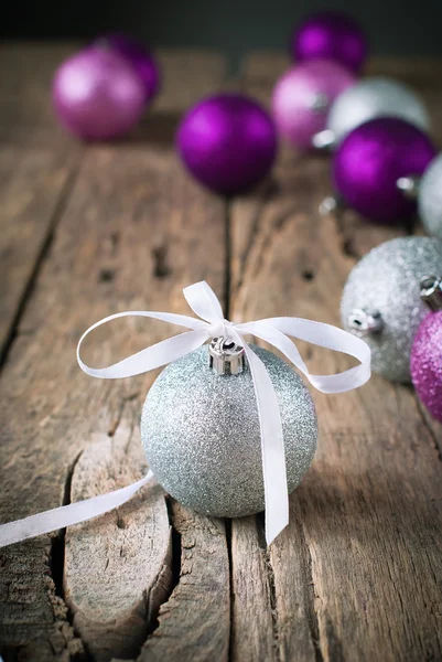 Složení s vánoční koule — Stock fotografie