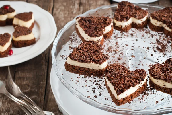 Choklad kex alla hjärtans kaka — Stockfoto