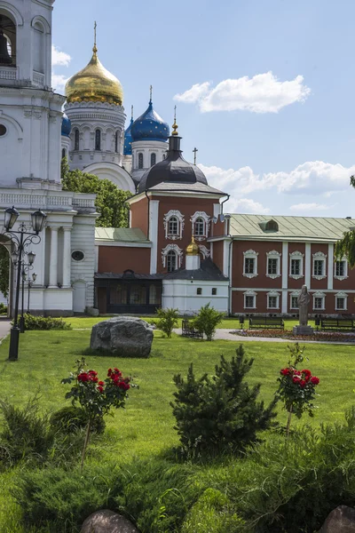 Ugreschski das Kloster des Heiligen Nikolas. russland, moskauer region — Stockfoto