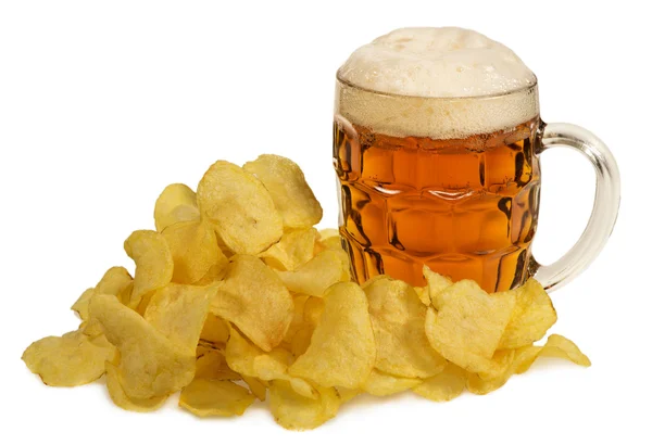 Potato chips and mug of beer isolated on white background — Stock Photo, Image