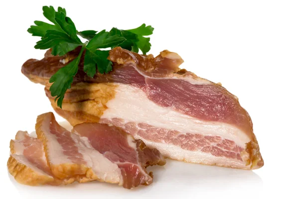 ベーコンの燻製し、豚バラ肉の塩漬け, — ストック写真