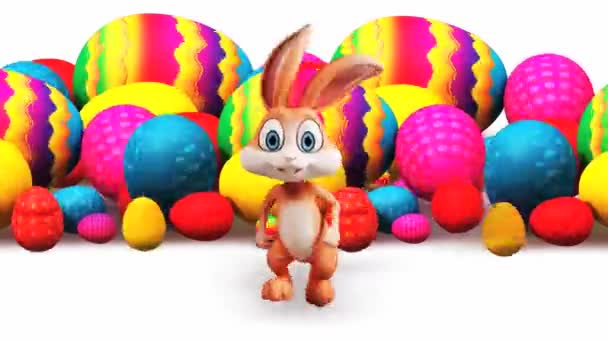 Conejo de Pascua huyendo de rodar huevos de Pascua — Vídeos de Stock