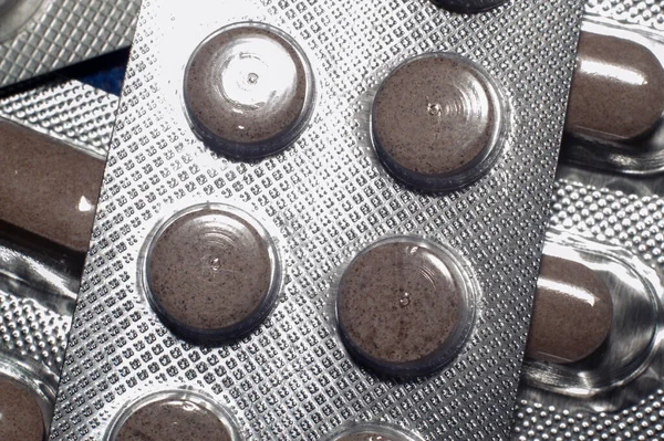 不同的药物 水泡药包中的药丸 选择性复制空间 — 图库照片