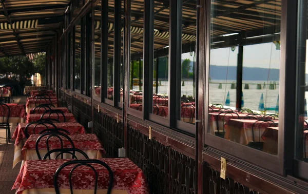 boş bir restoran