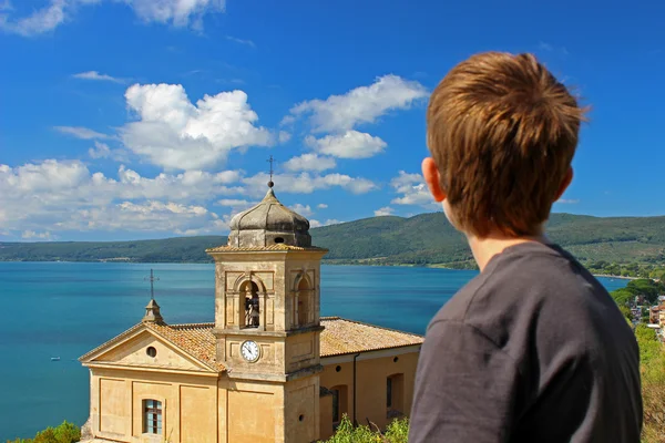 Kilise bir göz — Stok fotoğraf