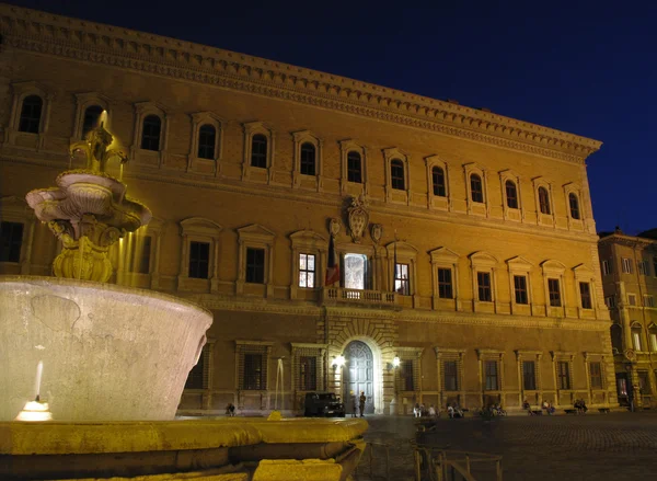 Piazza Farnese noite — Fotografia de Stock