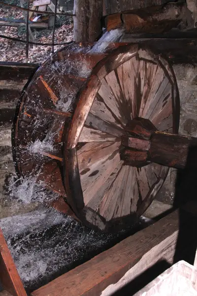 Weel water mill — Stock Photo, Image