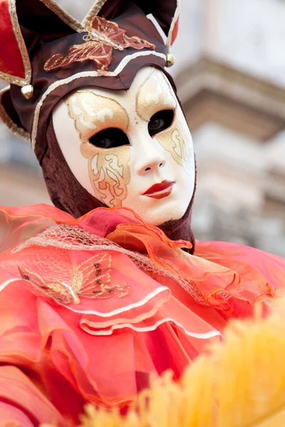 Venedik karnaval maskesi