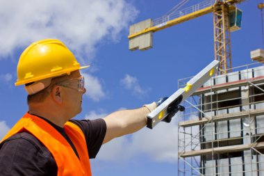 İnşaat alanında çalışan işçiler