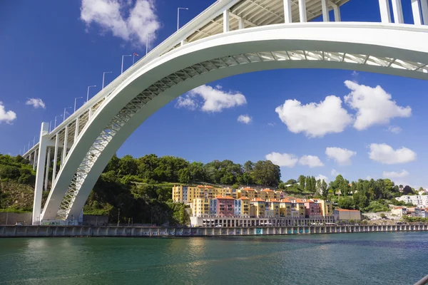 Bron i porto, portugal — Stockfoto