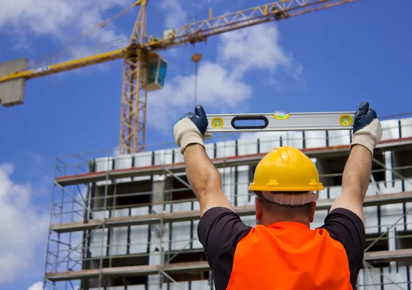 İnşaat alanında çalışan işçiler
