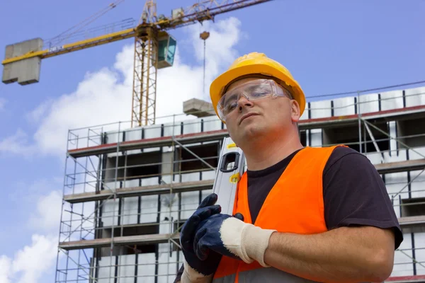 İnşaat alanında çalışan işçiler