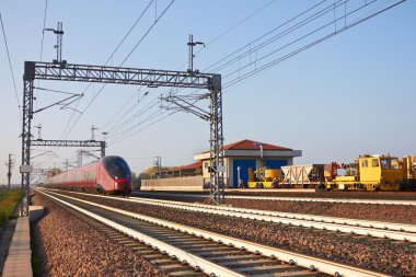 yüksek hızlı tren
