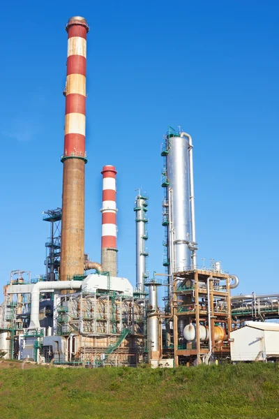 Part of refinery complex — Stock Photo, Image