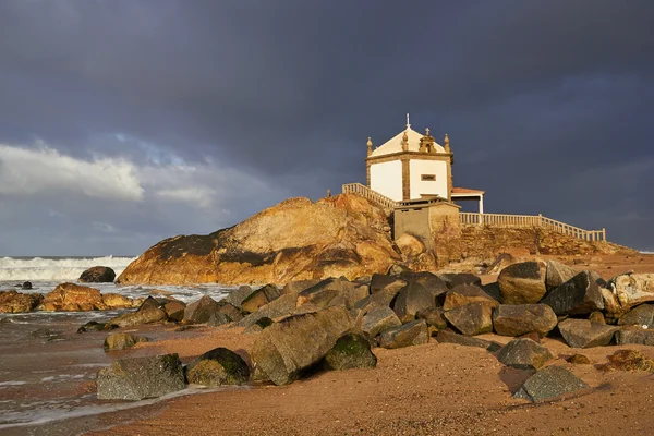 Církevní seňhor da pedra v porto — Stock fotografie