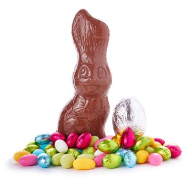 çikolata Paskalya tavşanı ve yumurta