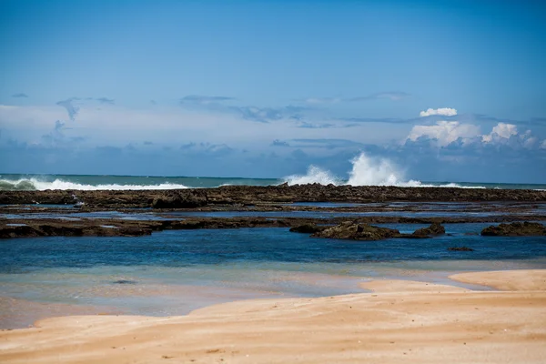 Atlantic ocean during the high tide — Stock Photo, Image