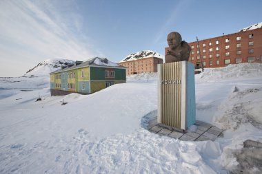 barentsburg - lenin Anıtı