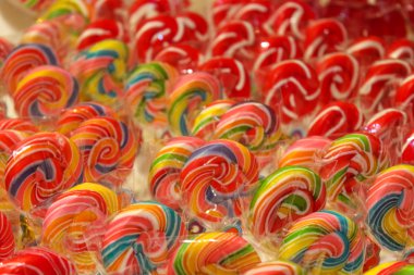 renkli tatlı lolipop