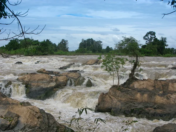 Kon pha pheng, Asie Niagarské vodopády v Laosu — Stock fotografie