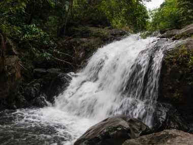 1. seviye khlong kaeo şelale