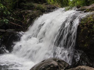 1. seviye khlong kaeo şelale