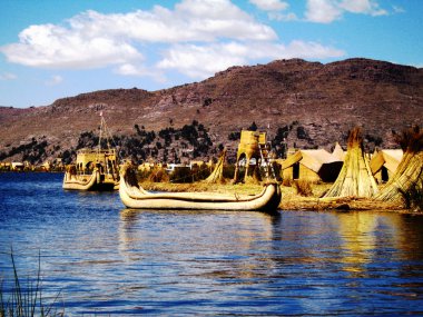 Uros Adaları