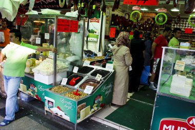 zeytin ve peynir dükkanı