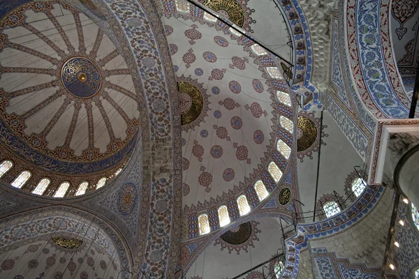 À l'intérieur d'une mosquée — Photo