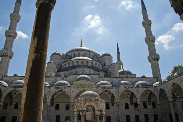 Ingang van blauwe moskee — Stockfoto