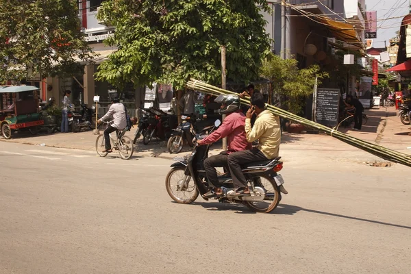 Traffic in Cambodia — Stock Photo, Image