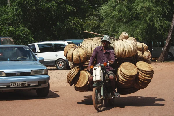 Traffic in Siem Reap — Stock Photo, Image