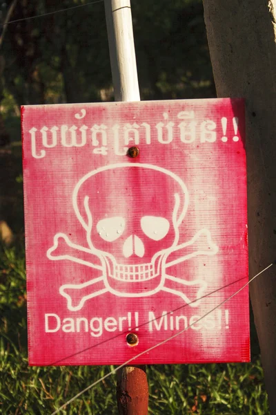 在柬埔寨的地雷 — 图库照片