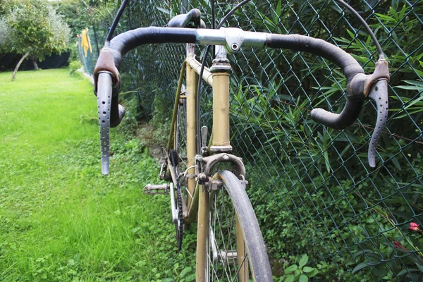 复古意大利公路自行车 — 图库照片