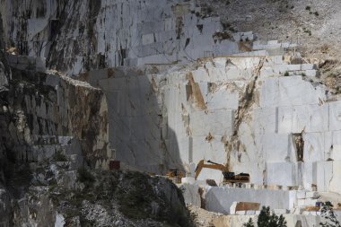 Mermer Mağarası dağ