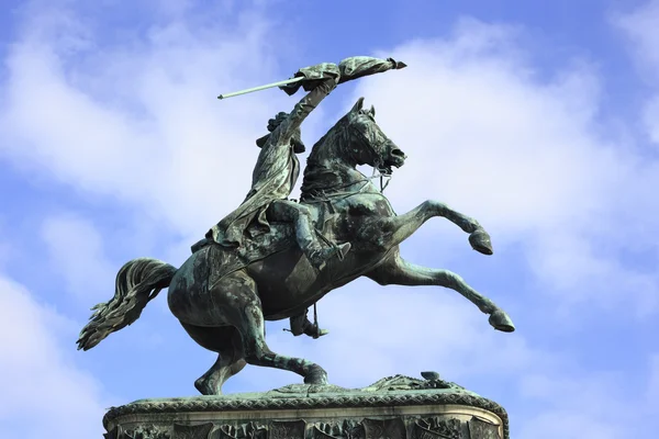 Статуя эрцгерцога Карла — стоковое фото