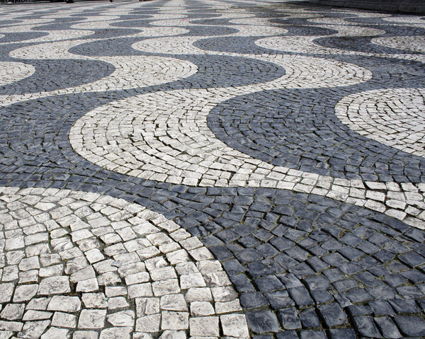 Лиссабонский пол
