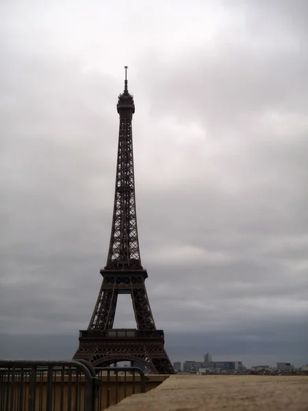 Parijs - de toren van eiffel — Stockfoto