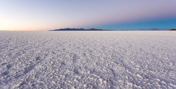 Uyuni Fizetésének Megtekintése Napkeltekor Bolíviában — Stock Fotó